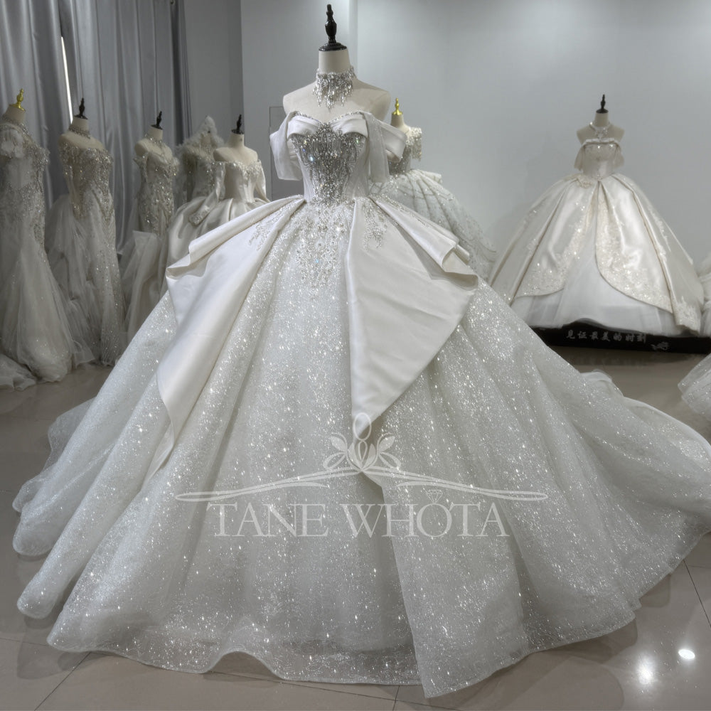 TW467 2025 Sweetheart Off-Shoulder Lace-Up Back Ball Gown Wedding Dress Crystal Sequined Bridal Dress With Customizable Embroidery