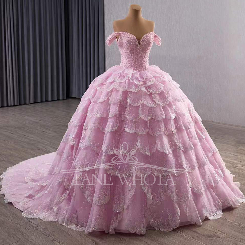 TW582 Vintage Off-Shoulder Quinceanera Dress 15 Years Old Pink Prom Gown With Lace-Up Back Beading Sequined Sweetheart Tiered Design