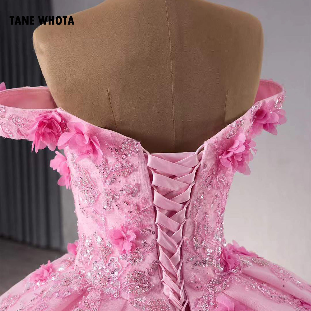TW204 Quinceañera Dresses Sweetheart Off Shoulder Appliques Lace Up Back Sequined Beading Pink Long Dress For Special Occasions