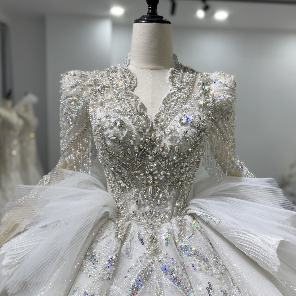 TW031 Wedding Dress For Bride Scalloped Keyhole Back Lace Up Long Sleeve Beading Sequined Ball Gown Rhinestones Wedding Dress