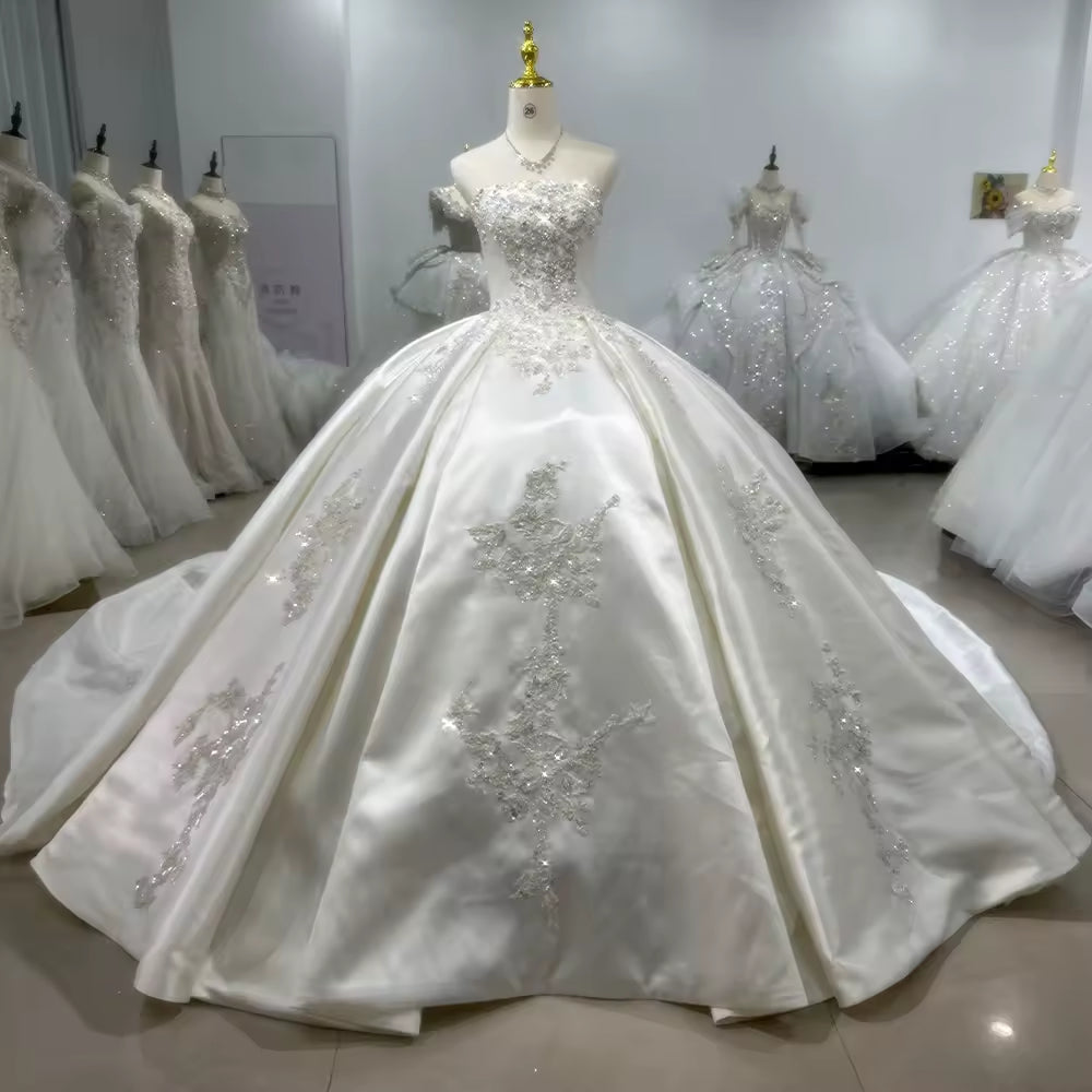 TW150 Hochzeitskleider Strapless Satin Wedding Dress Lace Up Back Ball Gown Sequined Beading Embroidery Luxury Bridal Dress