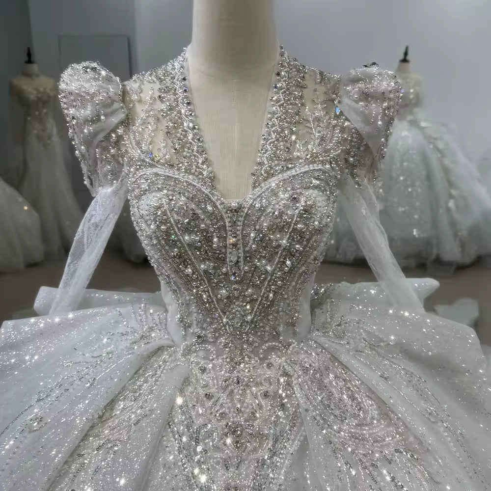 TW147 Weddings Dress 2025 Long Sleeve V-Neck Wedding Dress Lace Up Keyhole Back Beading Crystal Shiny Ball Gown Bridal Dress
