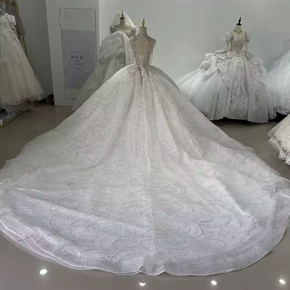 TW179 White Wedding Dresses For Bride Halter Sleeveless Lace Up Back Ball Gown Sequined Beading Embroidery Customized Bridal Dress