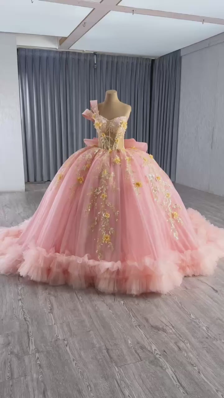 TW294 Vestido Quinceañera 2025 Luxury One Shoulder Sequins Lace Pink Ball Gown Flower Quinceanera Dress