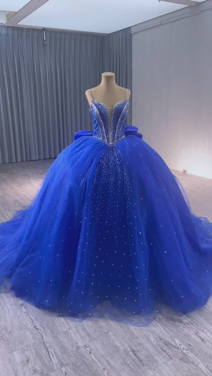 TW201 Vestido Quinceañera Spaghetti Straps Lace Up Back Sequined Beading Blue Bow Long Dress For Special Occasions Customized