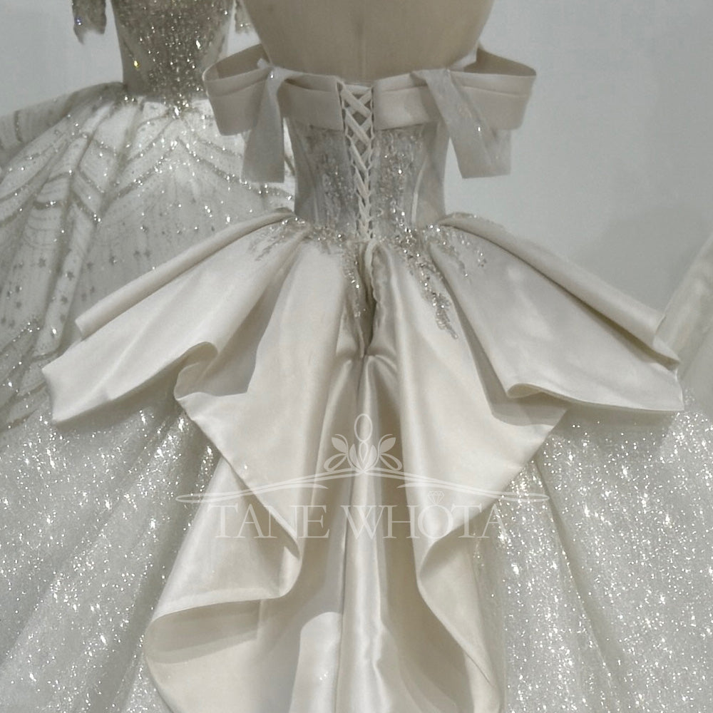 TW467 2025 Sweetheart Off-Shoulder Lace-Up Back Ball Gown Wedding Dress Crystal Sequined Bridal Dress With Customizable Embroidery