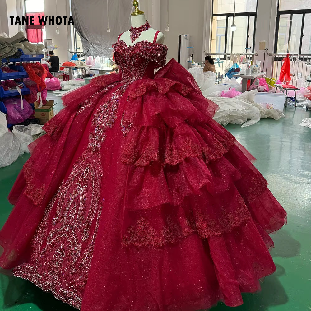 TW253 Abendkleider Sweetheart Off-Shoulder Evening Dress Crystal Embroidery Beaded Lace Up Back Red Long Dresses For Special Occasions