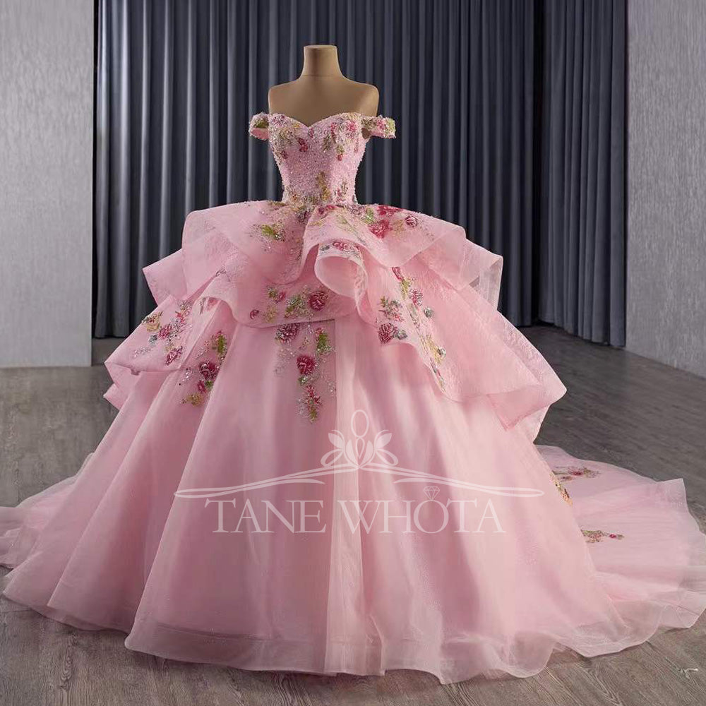 TW515 15 Quinceanera Pink Evening Gown Sweetheart Off-Shoulder Lace-Up Back Beading Sequined Embroidery Customizable Princess Dress