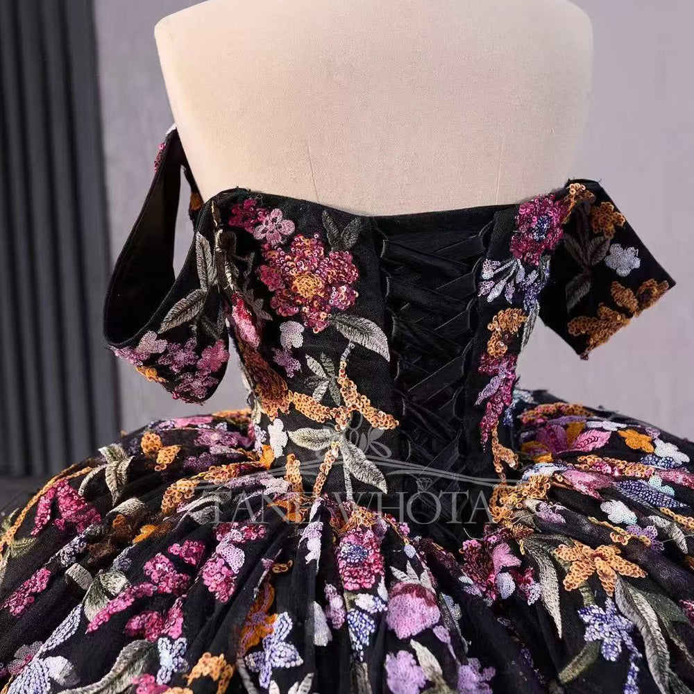 TW505 Black Lace Quinceanera Dress With Off-Shoulder Flowers Sweetheart Lace-Up Back Embroidery Ball Gown For Girls