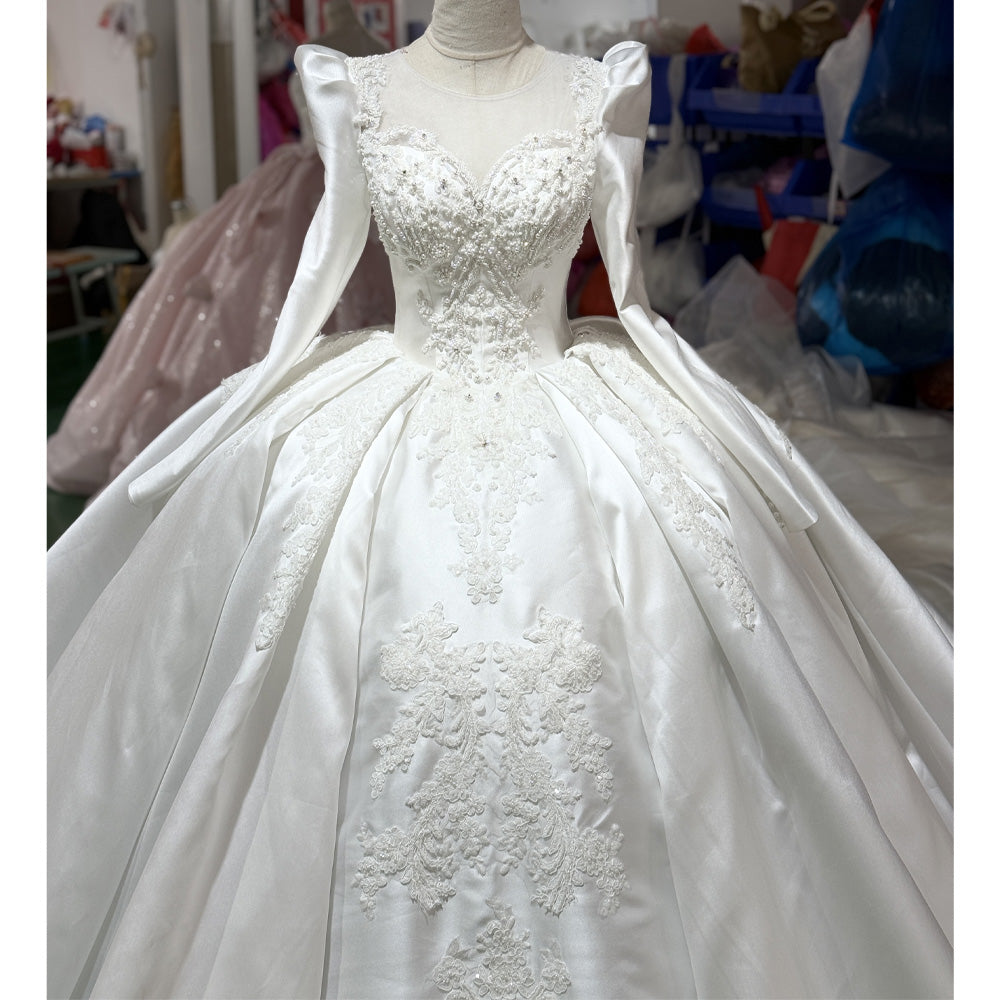 TW935 Lace-Up Keyhole Back O-Neck Long Sleeve Wedding Dress Customized Pearls Embroidery Bridal Gown