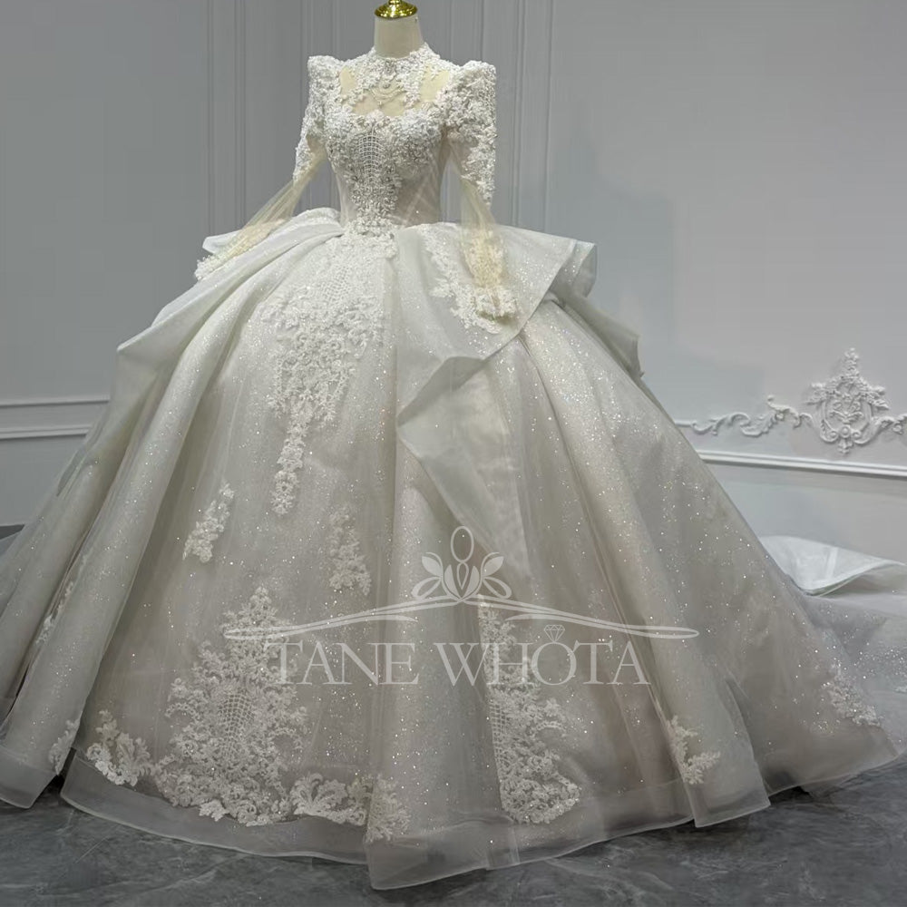 TW813 High Neck Long Sleeve Wedding Dress With Lace-Up Keyhole Back Beaded Crystal Embroidery Customizable Boda Vestidos