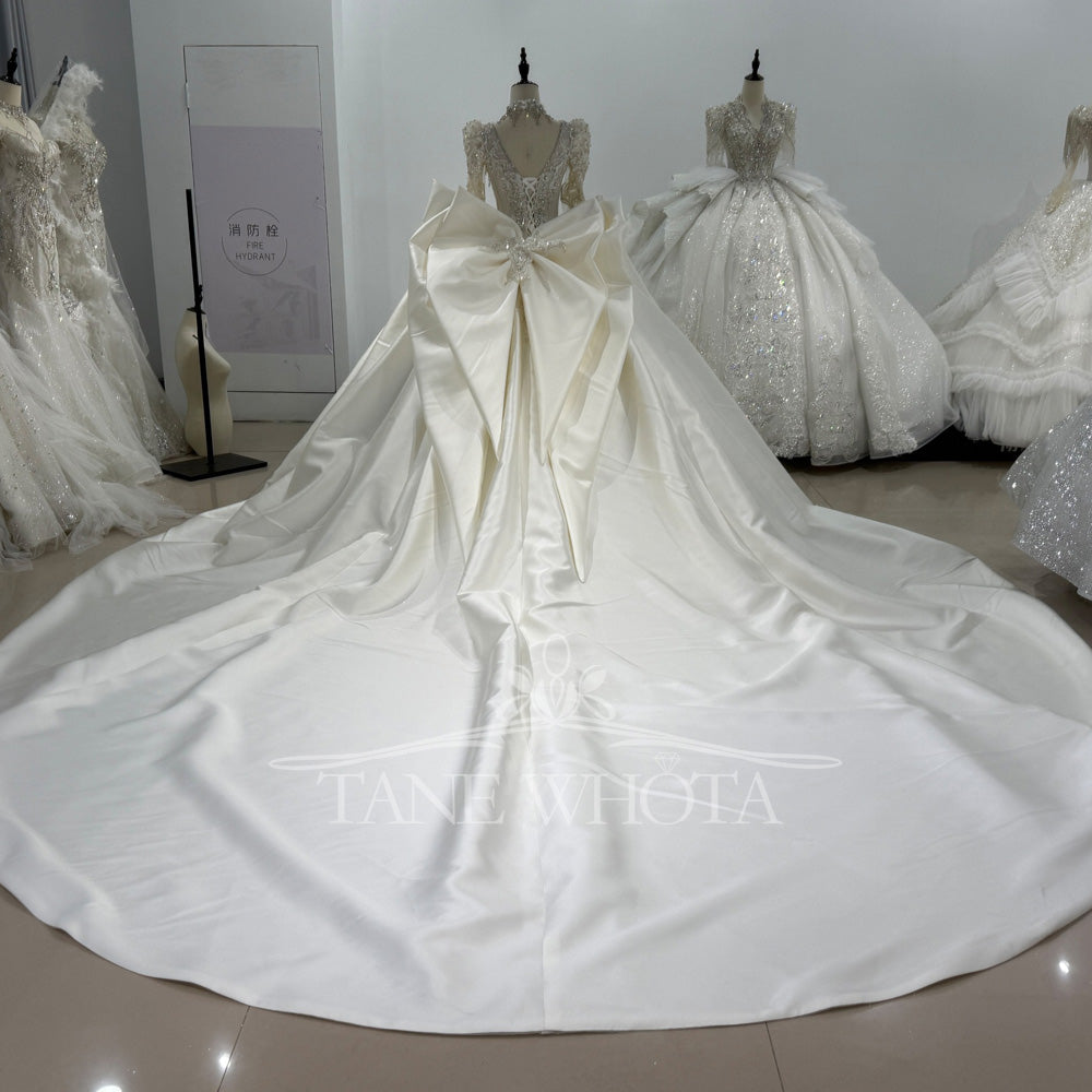 TW819 Customizable Square Collar Wedding Dress Long Sleeves Bow Beaded Sequined Design Lace-Up Back Bridal Gown