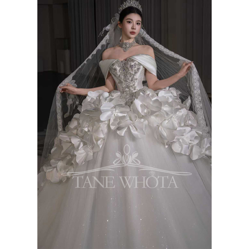 TW681 Luxury Sweetheart Off-Shoulder Beaded Sequined 3D Flower Wedding Dress Sexy Customized