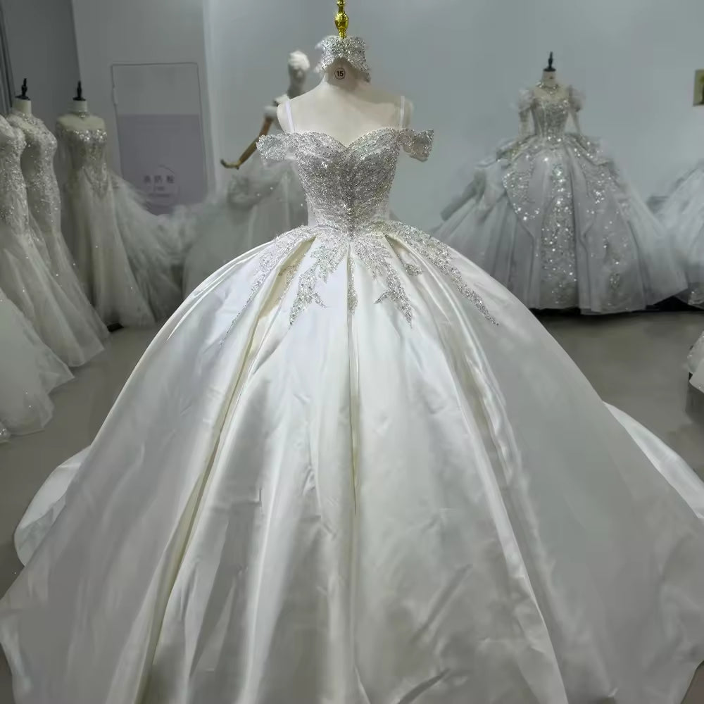 TW133 Satin Wedding Dress 2025 Off The Shoulder Lace Up Back Crystal Beading Sequined Luxury Ball Gown Bride Dress