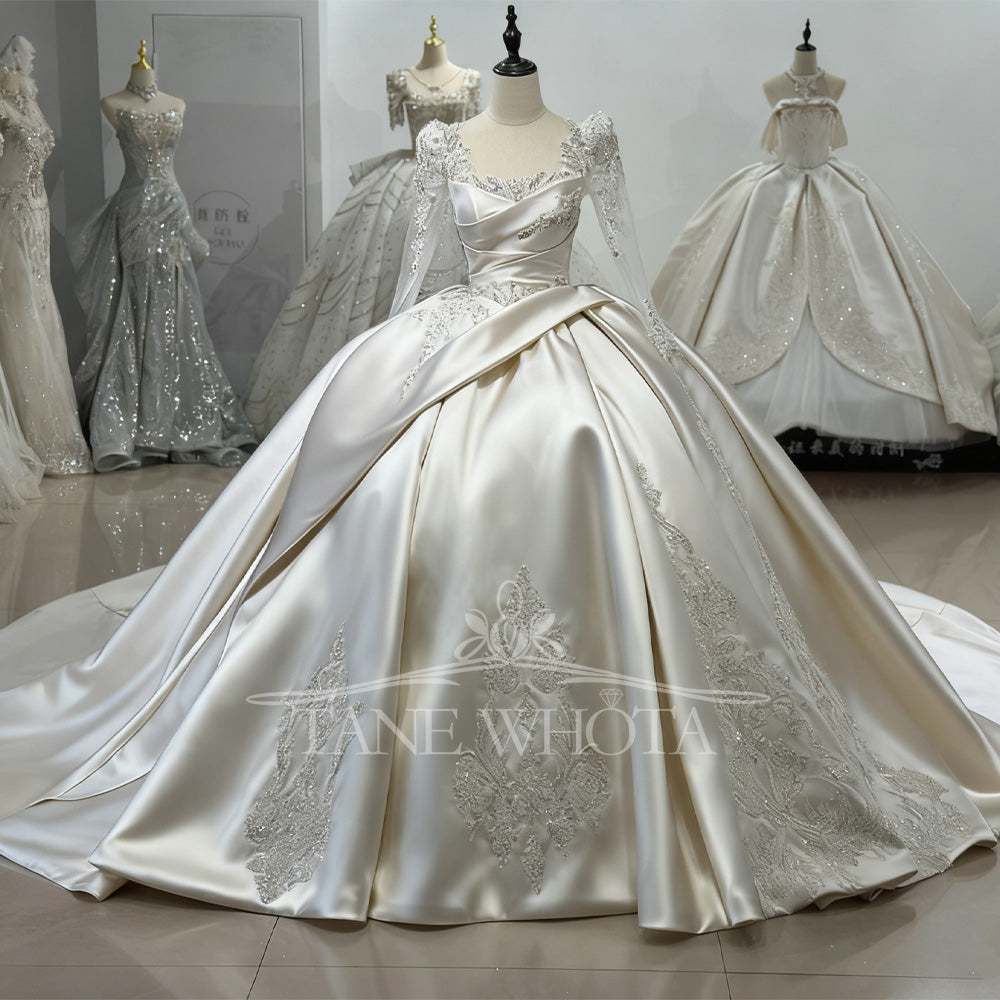 TW647 Crystal Embroidery Square Collar Long Sleeve Wedding Dress With Lace-Up Back Customized Ball Gown For Civil Wedding