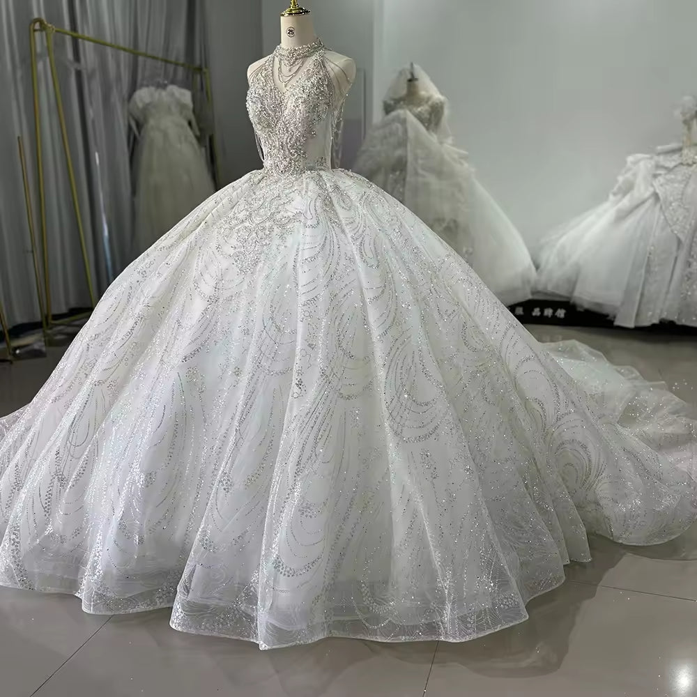 TW179 White Wedding Dresses For Bride Halter Sleeveless Lace Up Back Ball Gown Sequined Beading Embroidery Customized Bridal Dress