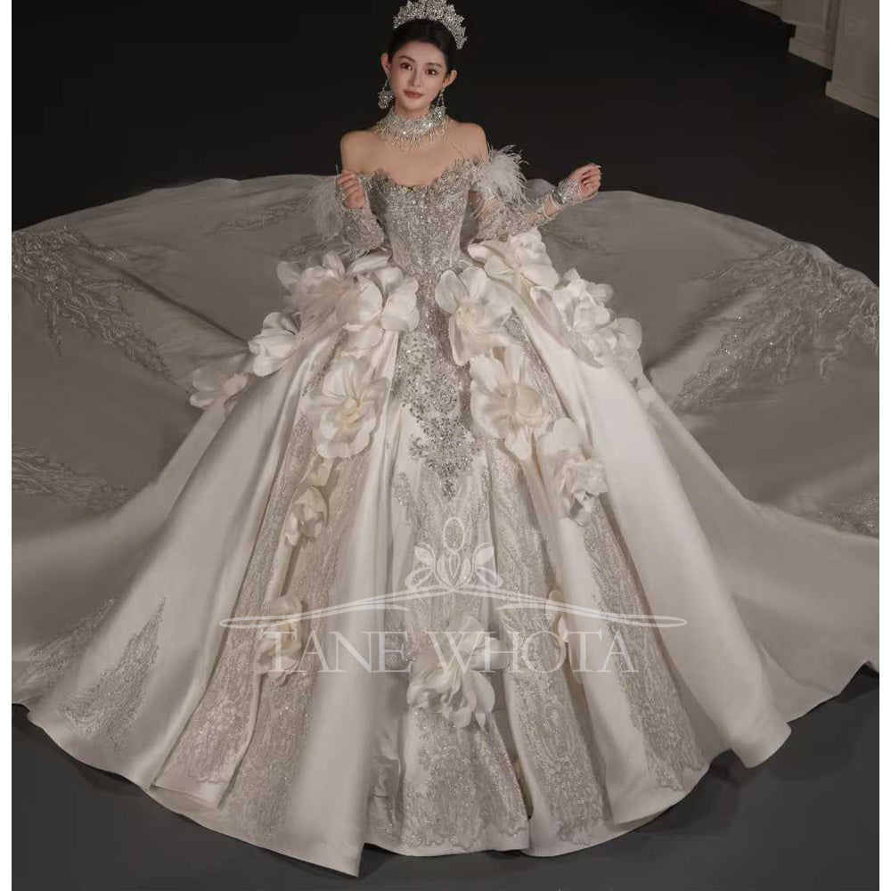 TW665 Sweetheart Off-Shoulder Beaded Sequined 3D Flower Feather Wedding Dress Customized Gown For Brides 2026