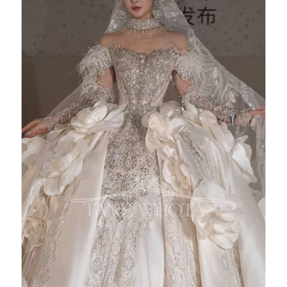 TW665 Sweetheart Off-Shoulder Beaded Sequined 3D Flower Feather Wedding Dress Customized Gown For Brides 2026