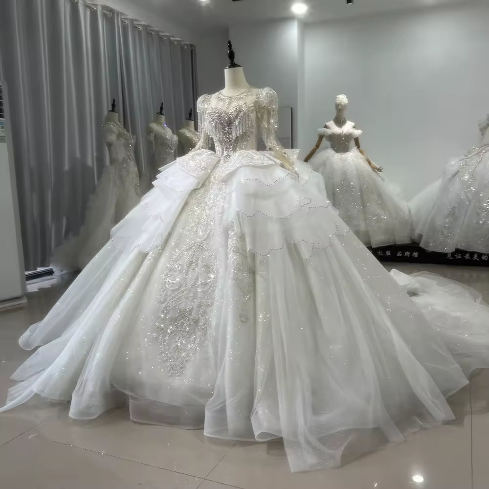 TW156 Wedding Dress Long Sleeve Sweetheart Lace Up Keyhole Back Beading Crystal Embroidery Ball Gown Customized Luxury Bridal Dress