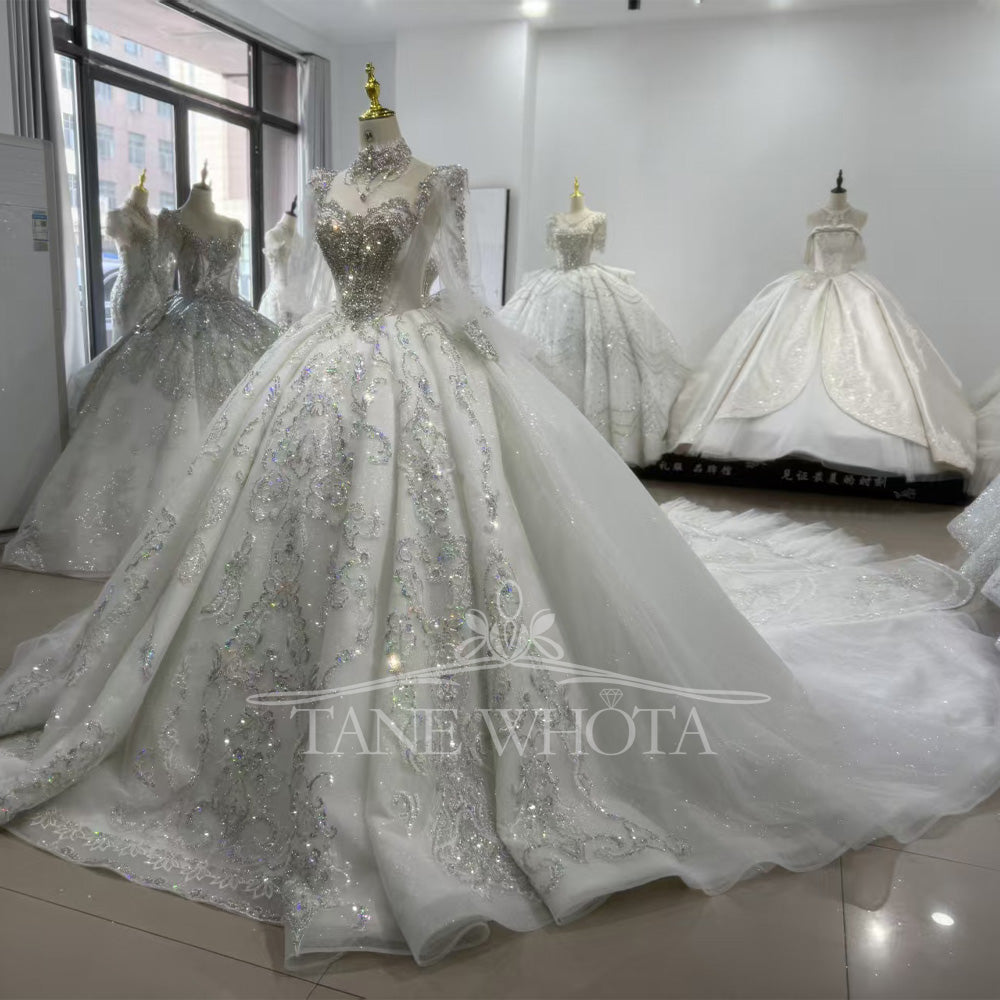 TW432 O-Neck Long Sleeve Lace-Up Back Ball Gown Bridal Dress Sequined Crystal Beading Customizable Luxury Wedding Dress
