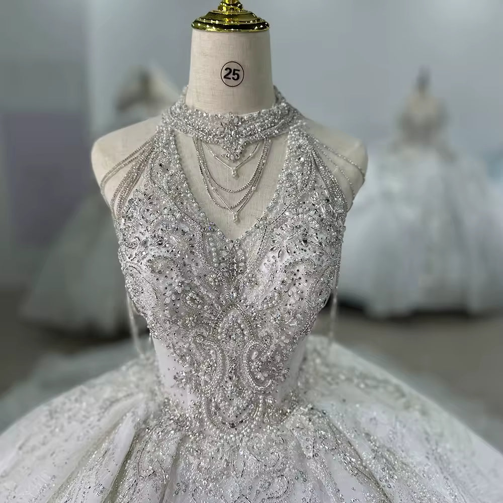 TW179 White Wedding Dresses For Bride Halter Sleeveless Lace Up Back Ball Gown Sequined Beading Embroidery Customized Bridal Dress