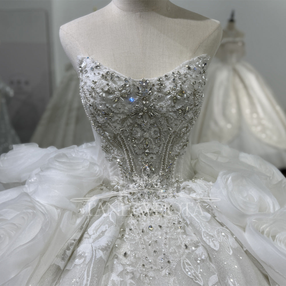 TW610 Sweetheart Sleeveless Lace Wedding Dress With Lace-Up Back Beaded Sequined 3D Flower Embroidery Customizable Fit For Brides