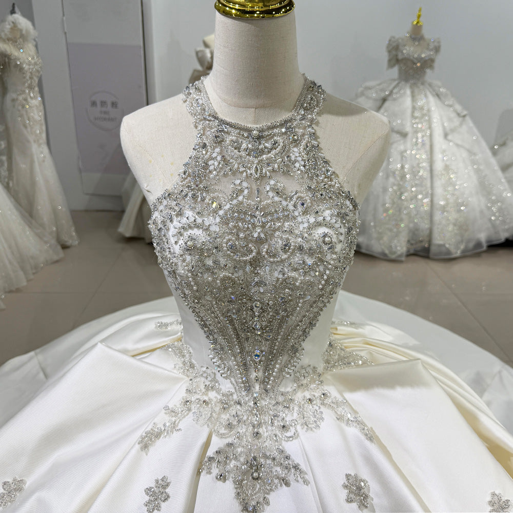 TW080 Wedding Dress Halter Sleeveless Keyhole Back Lace Up Crystal Beading Sequins Luxury Bridal Dress