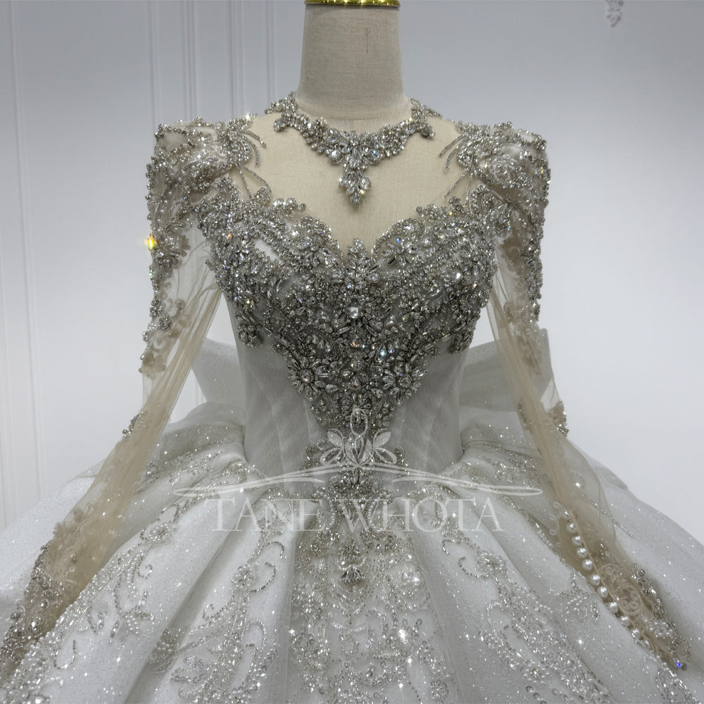 Luxury O-Neck Wedding Dress With Long Sleeves Crystal Sequined Bow Keyhole Back Lace-Up Customized Ball Gown For Women