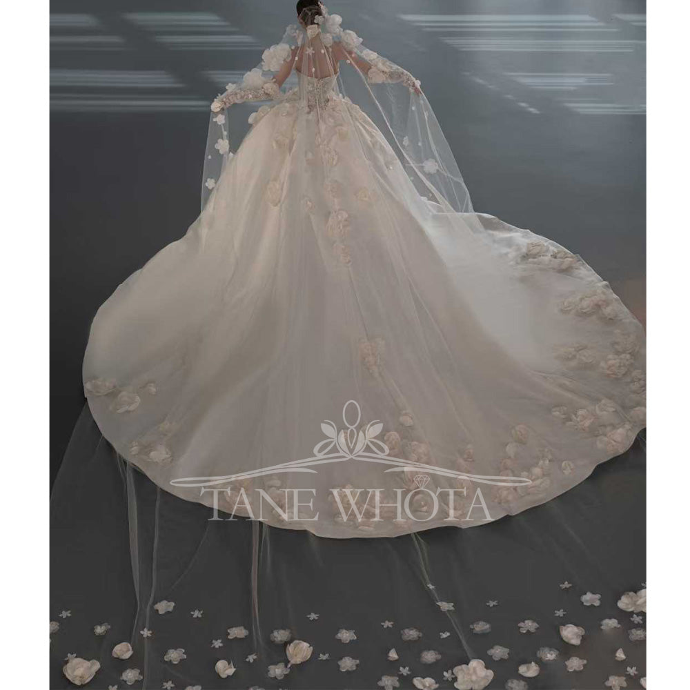 TW732 Luxury Sweetheart Wedding Dress Sleeveless Crystal Appliques Ball Gown Customizable Bridal Gown