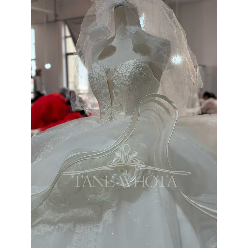 TW722 Sweetheart Sleeveless Wedding Dress With Beading Sequined Embroidery 3D Flower Lace-Up Back Customized Ball Gown