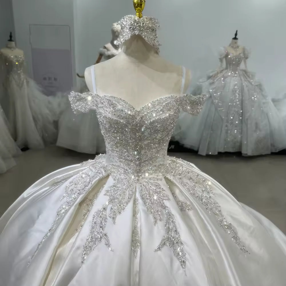 TW133 Satin Wedding Dress 2025 Off The Shoulder Lace Up Back Crystal Beading Sequined Luxury Ball Gown Bride Dress