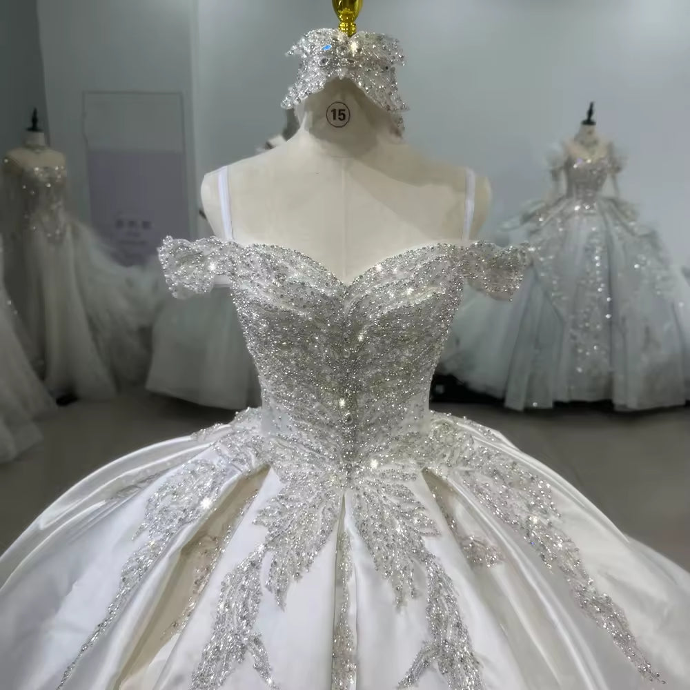 TW133 Satin Wedding Dress 2025 Off The Shoulder Lace Up Back Crystal Beading Sequined Luxury Ball Gown Bride Dress