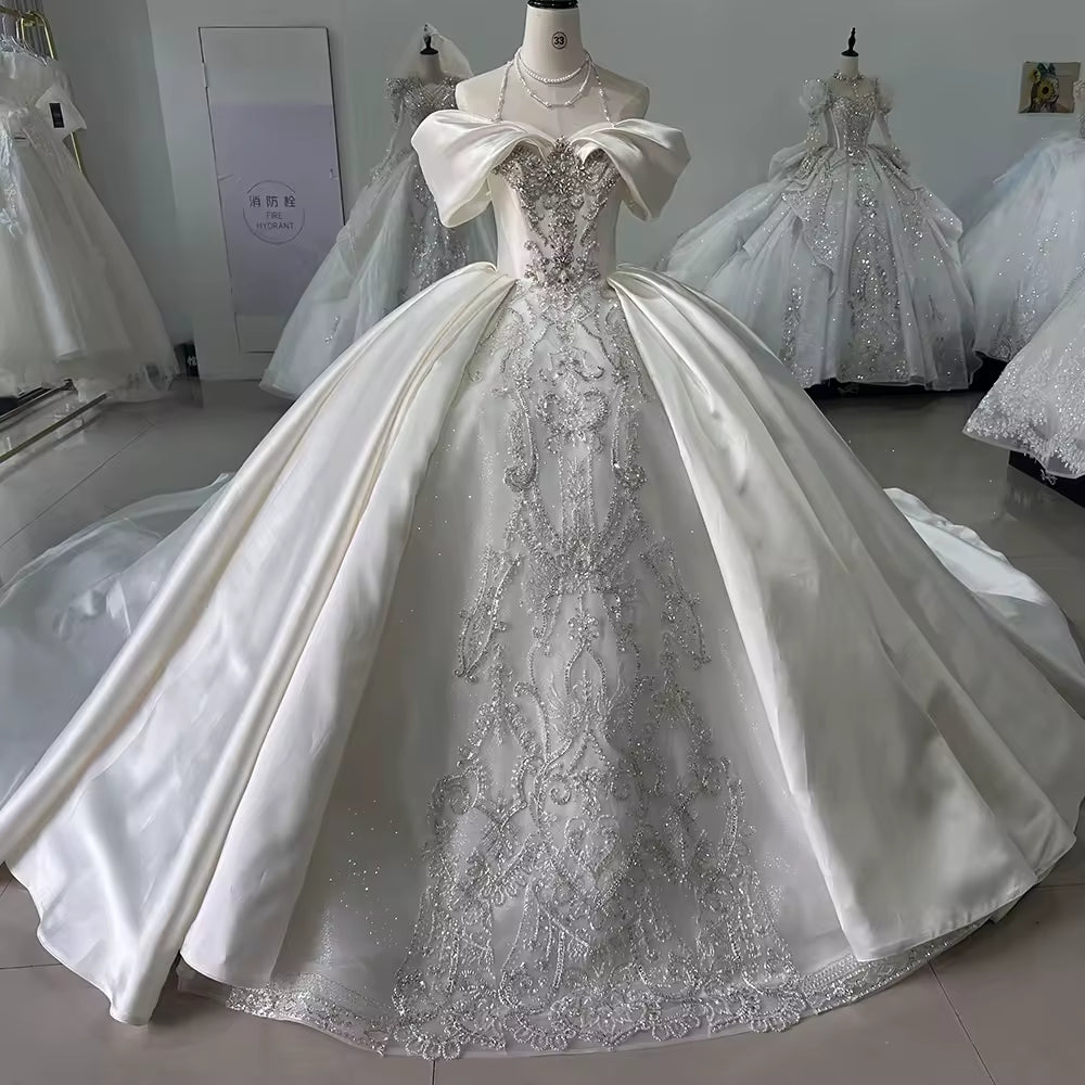TW139 2025 Off Shoulder Sleeveless Lace Up Back Ball Gown Wedding Dress Beading Embroidery Customized Bridal Dressl