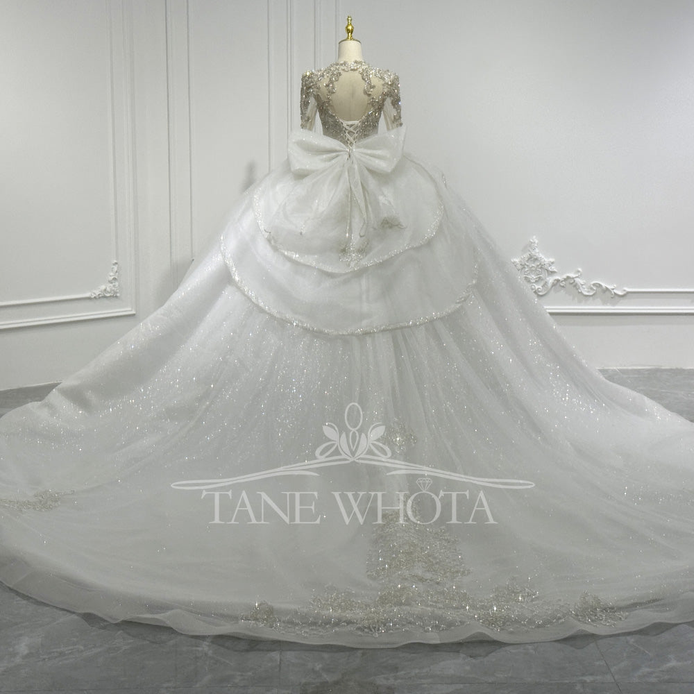 Luxury O-Neck Wedding Dress With Long Sleeves Crystal Sequined Bow Keyhole Back Lace-Up Customized Ball Gown For Women