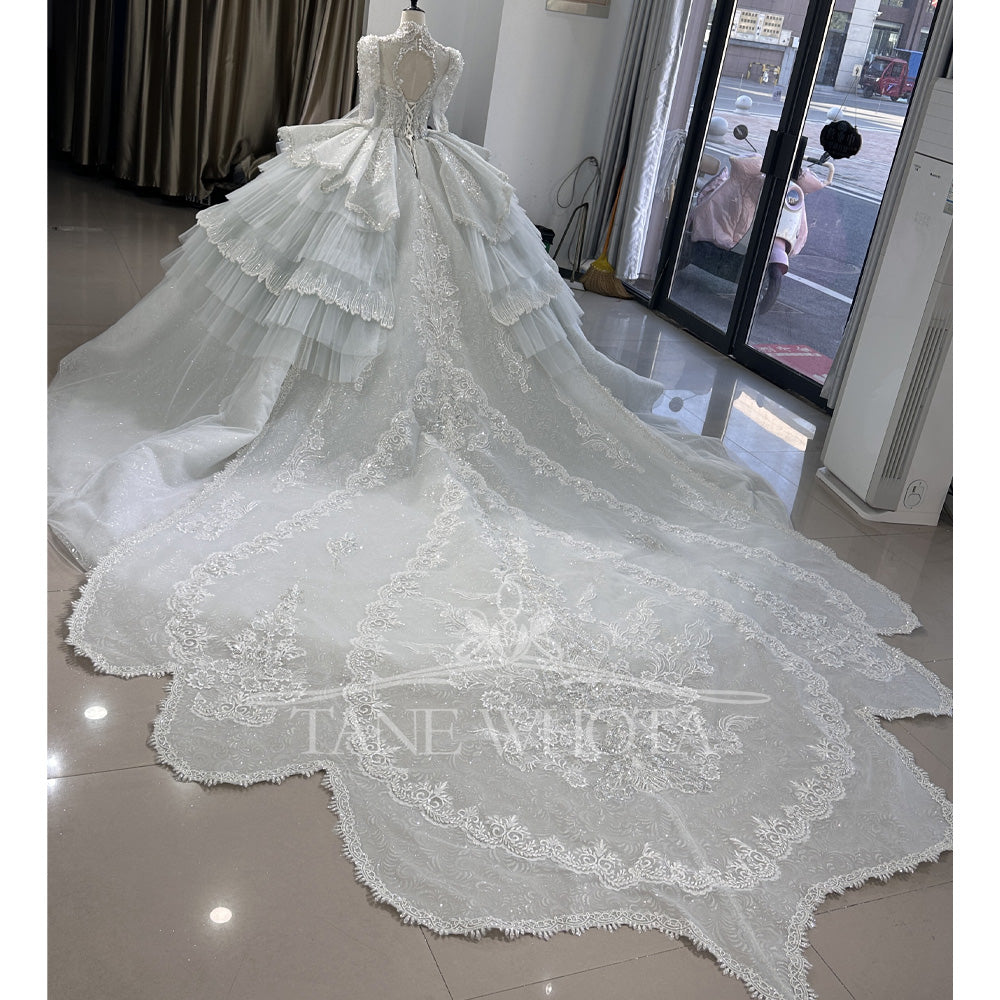 TW592 Women's Scalloped Long Sleeve Lace-Up Back Beaded Sequined Wedding Dress Customized Ball Gown Keyhole Detail