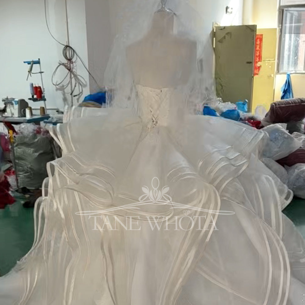 TW722 Sweetheart Sleeveless Wedding Dress With Beading Sequined Embroidery 3D Flower Lace-Up Back Customized Ball Gown