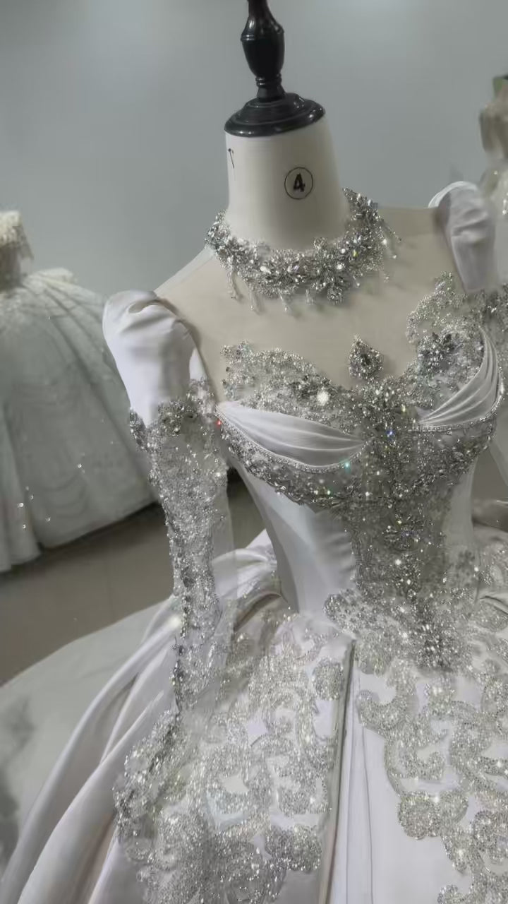 TW487 New Arrival Satin Wedding Dress Long Sleeves Lace Up Back High Neck Crystal Ball Gown Elegant Bridal Dress