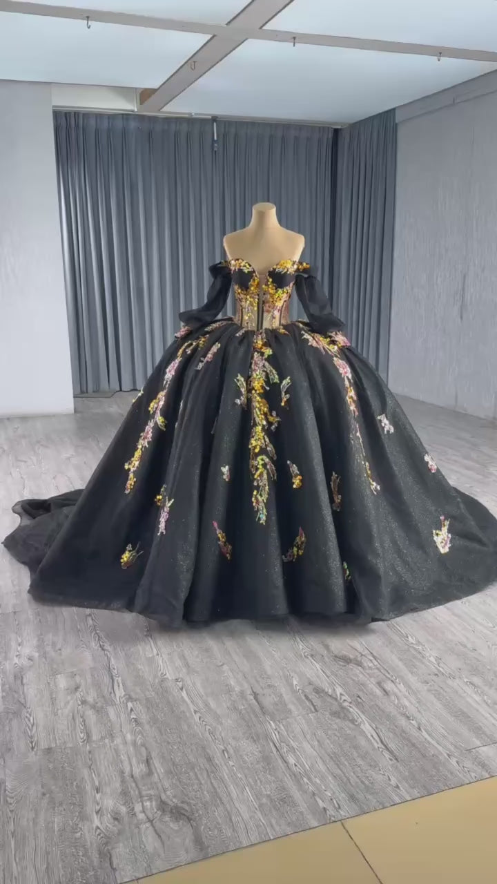 TW326 Black Vestidos De 15 Años Quinceañeras 2025 Detachable Sleeve Lace Beading Ball Gown Flower Quinceanera Dress