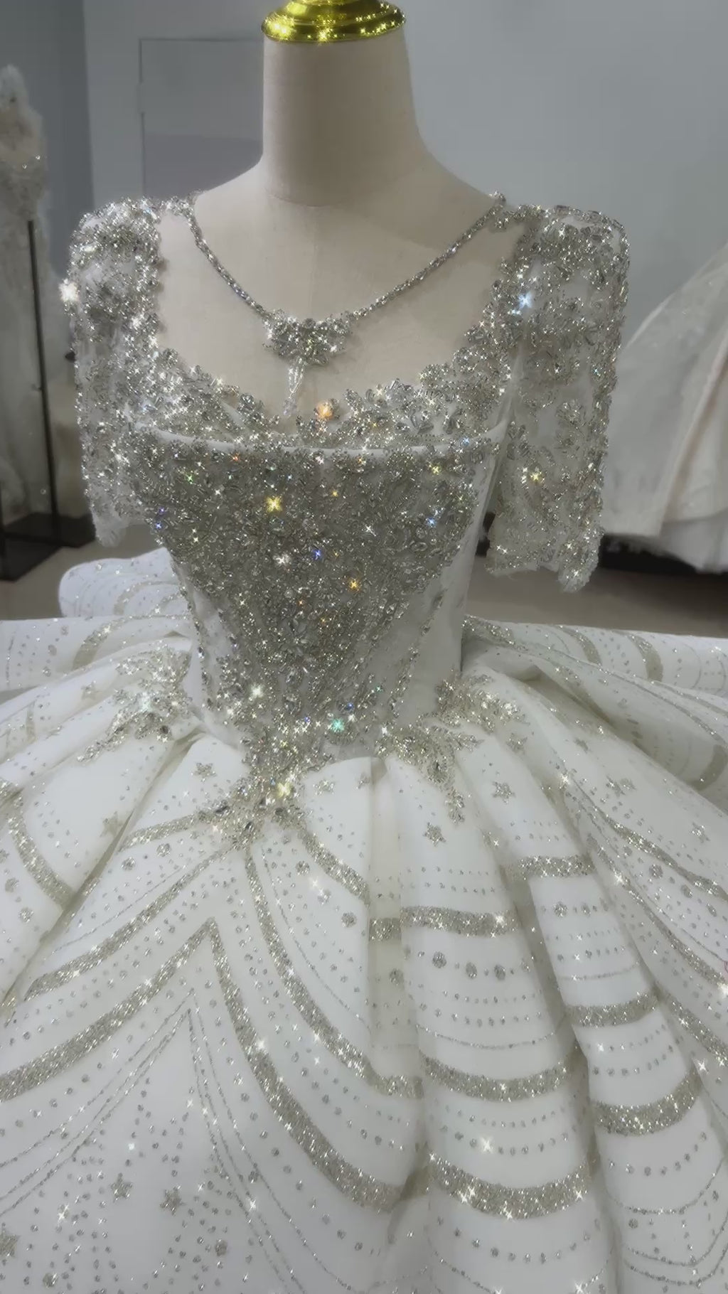 TW401 Luxury Long Wedding Dress O-Neck Half Sleeve Lace up Back Sequined Crystal Classic Bridal Customized Gown for Brides