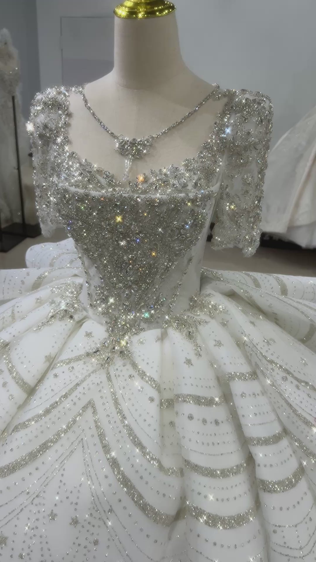 TW401 Luxury Long Wedding Dress O-Neck Half Sleeve Lace up Back Sequined Crystal Classic Bridal Customized Gown for Brides