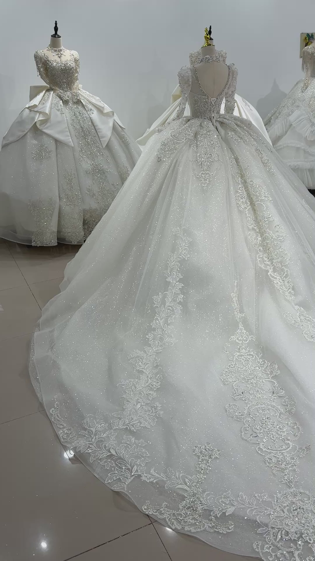 TW030 Corset Bridal Dress With Necklace Square Collar Lace Up Back Long Sleeve Beading Ball Gown Wedding Dress