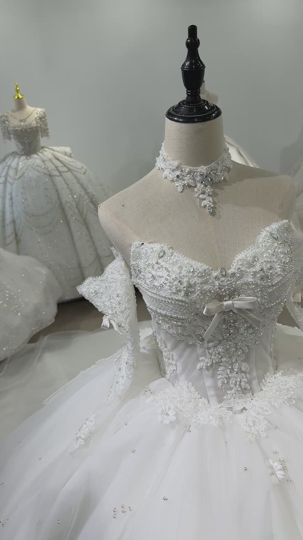 TW453 Luxury 2025 Wedding Dress Sweetheart Detachable Sleeve Lace-Up Back Ball Gown Beading Crystal Customizable