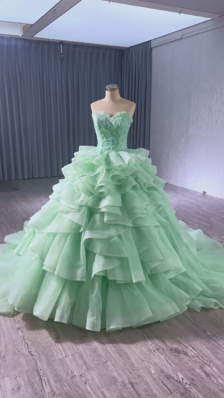 TW350 Vestidos Quinceañeras Princesas 2025 Sweetheart Sleeveless Lace Up Back Beading Sequined Tiered Customized Green Long Dress