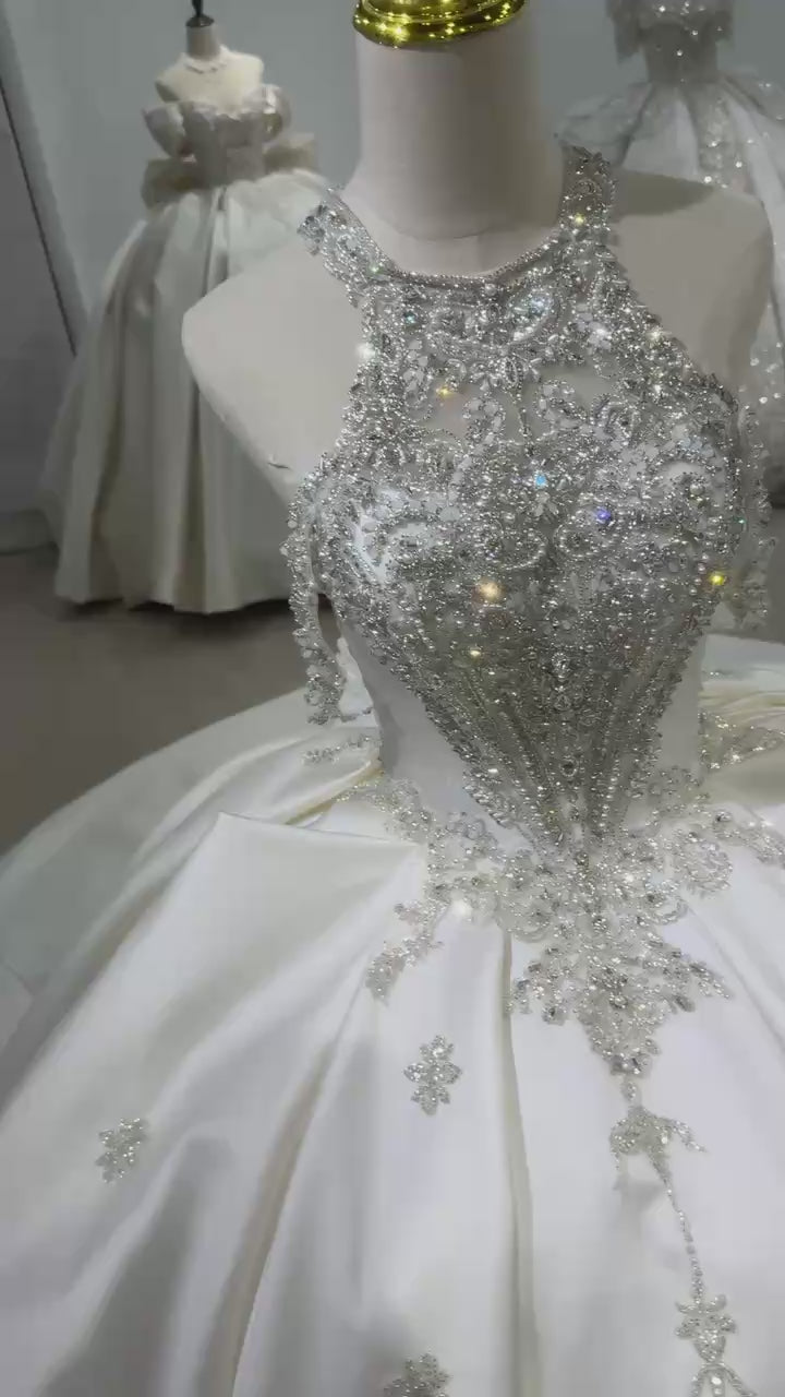 TW080 Wedding Dress Halter Sleeveless Keyhole Back Lace Up Crystal Beading Sequins Luxury Bridal Dress