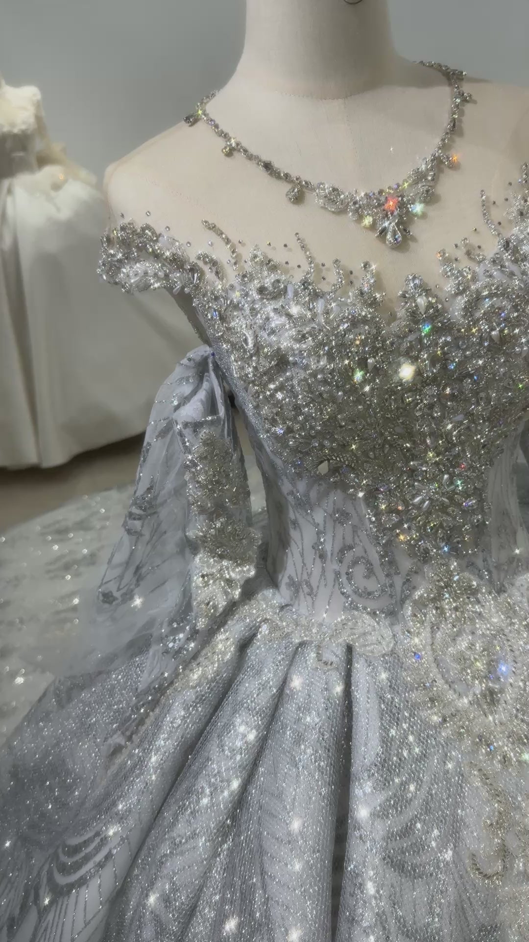 TW224 Noiva Vestido De Casamento 2025 Cap Sleeve O-Neck Wedding Dress Lace Up Keyhole Back Beading Embroidery Silver Bridal Dress