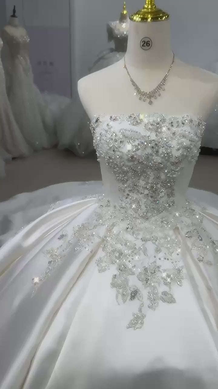 TW150 Hochzeitskleider Strapless Satin Wedding Dress Lace Up Back Ball Gown Sequined Beading Embroidery Luxury Bridal Dress
