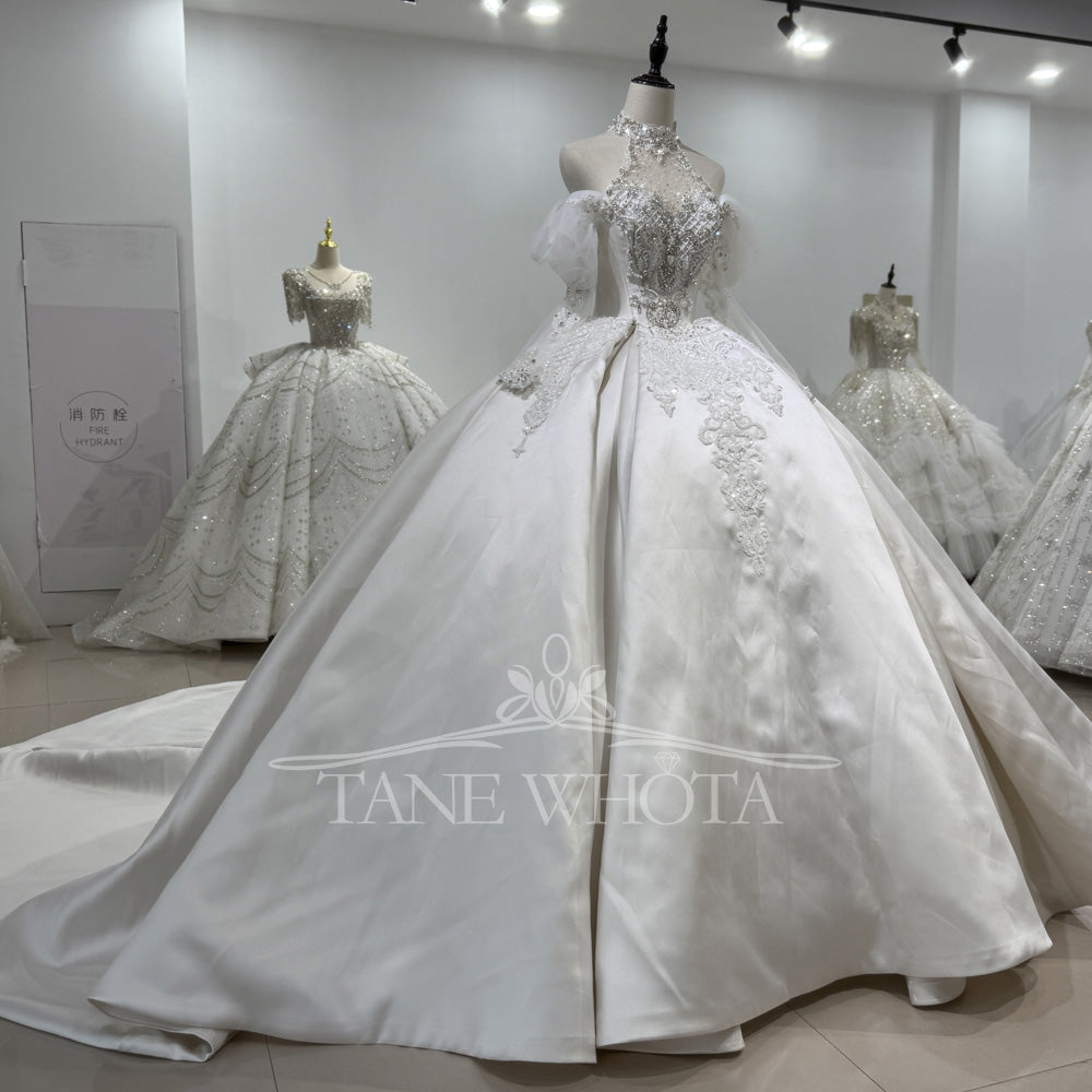 TW494 Luxury Wedding Dress Beading PHalter Neckline Off The Shoulder Long Sleeve Satin Ball Gown Vestido De Novia